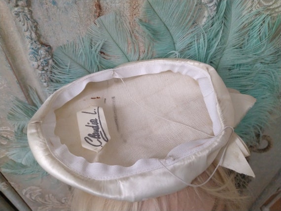 Shabby and Brocante Charm: Vintage Floral Hat Cag… - image 4