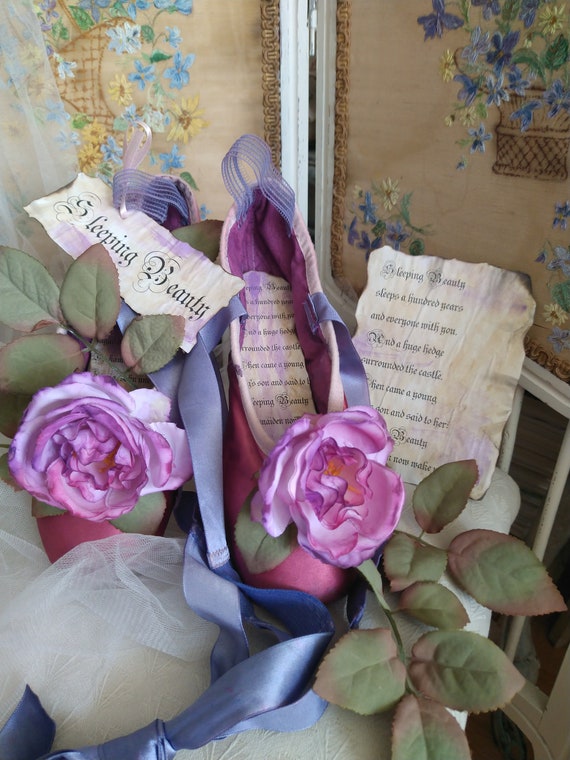 Sleeping Beauty Fairy Tale Satin Silk Roses Ballet Sh… - Gem