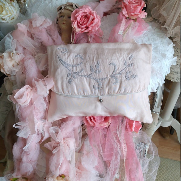 Magnifique grand sac lingerie boudoir sac soie brocante pochette France fleurs broderie fait main soie 1900 rose