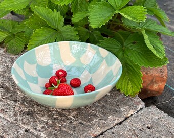 Ceramic bowl MINT MARBLE / Handmade stoneware bowl / Small bowl for berries / Unique snack bowl / Colorful soup bowl