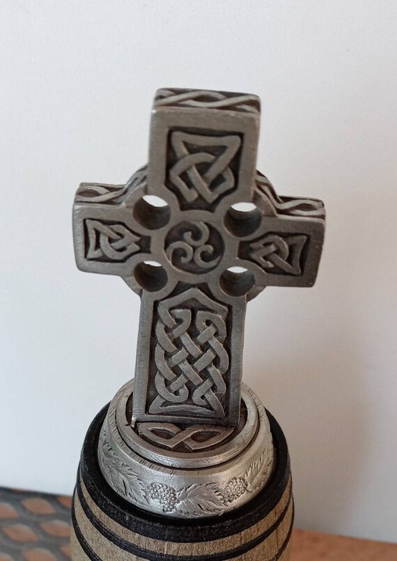 1 Beautiful Pewter Bottle Top Cork Scottish Theme. Celtic Etsy