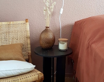 MINIMA burnt pine pedestal table