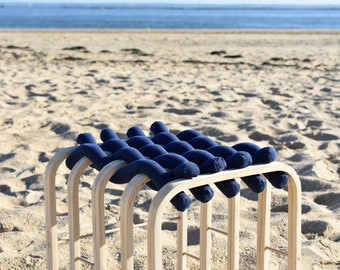 Wave seat