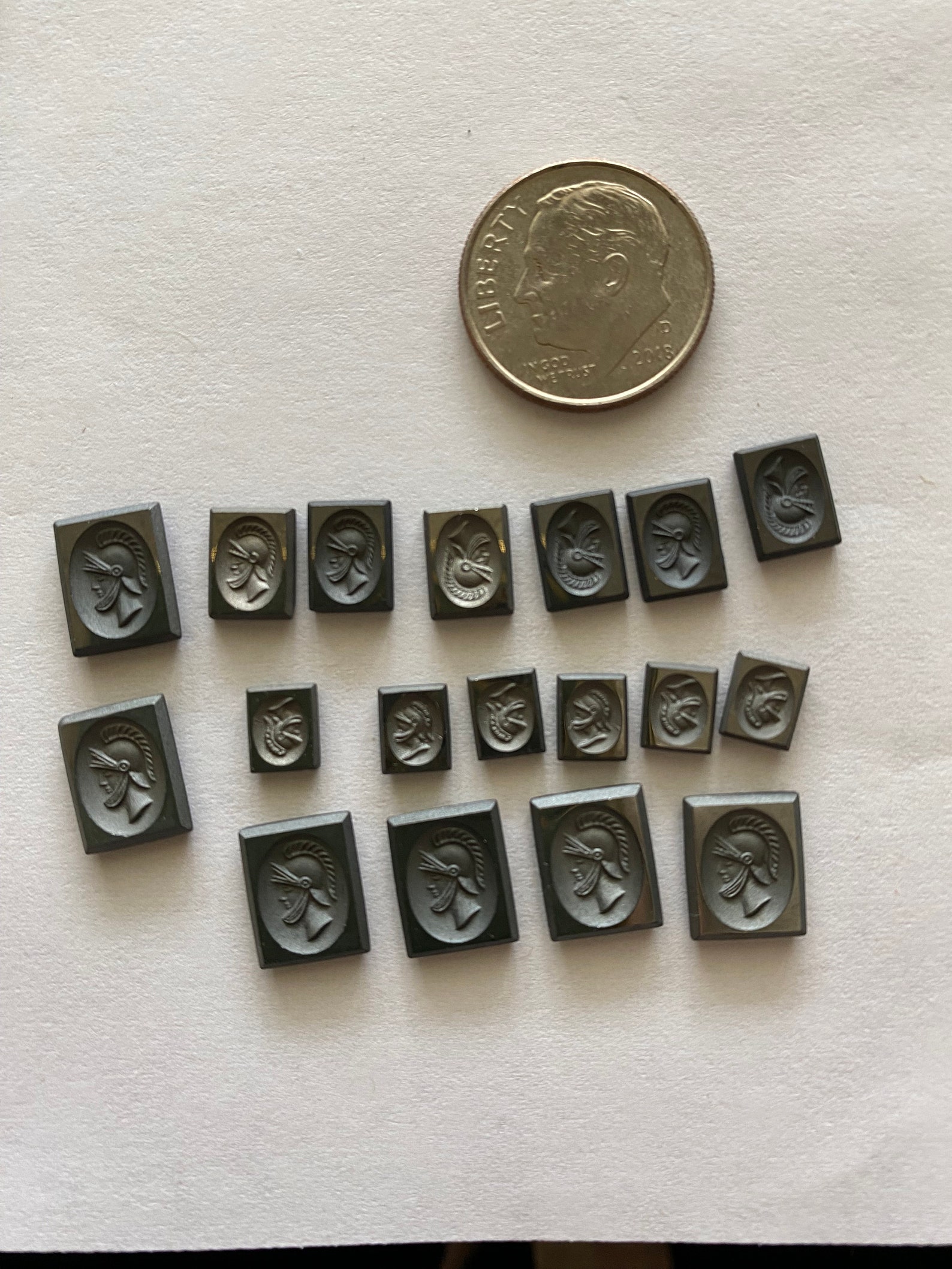 6 Vintage Tortoise Lady Head Pony Tail 30x22mm. Oval Resin