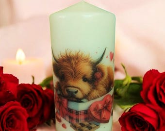 Highland Charm Decorative Pillar Candle Adorable Highland Cow Design Scentless Animal Lovers Rustic Home Decor Display Special Occasions