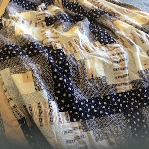 Vintage handmade quilt, bedding, blankets and throws, quilts