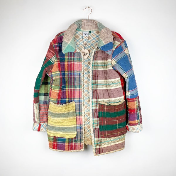 Quilt Chore Coat / Vintage Patchwork Quilted Jacket / Jacket made from old quilt / Plaid Quilt / Small / Oscilatey