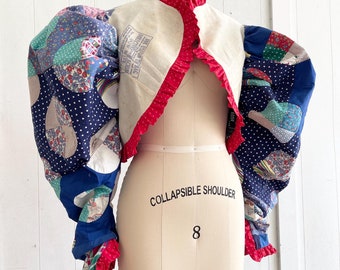 Chaqueta bolero acolchada vintage: mangas abullonadas, detalle de saco de pienso (Grande)