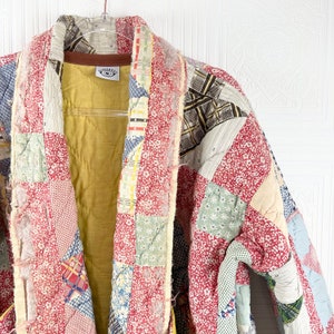 Big Pocket Quilt Coat / S-M / Vintage Patchwork Quilted Jacket / Jacket ...