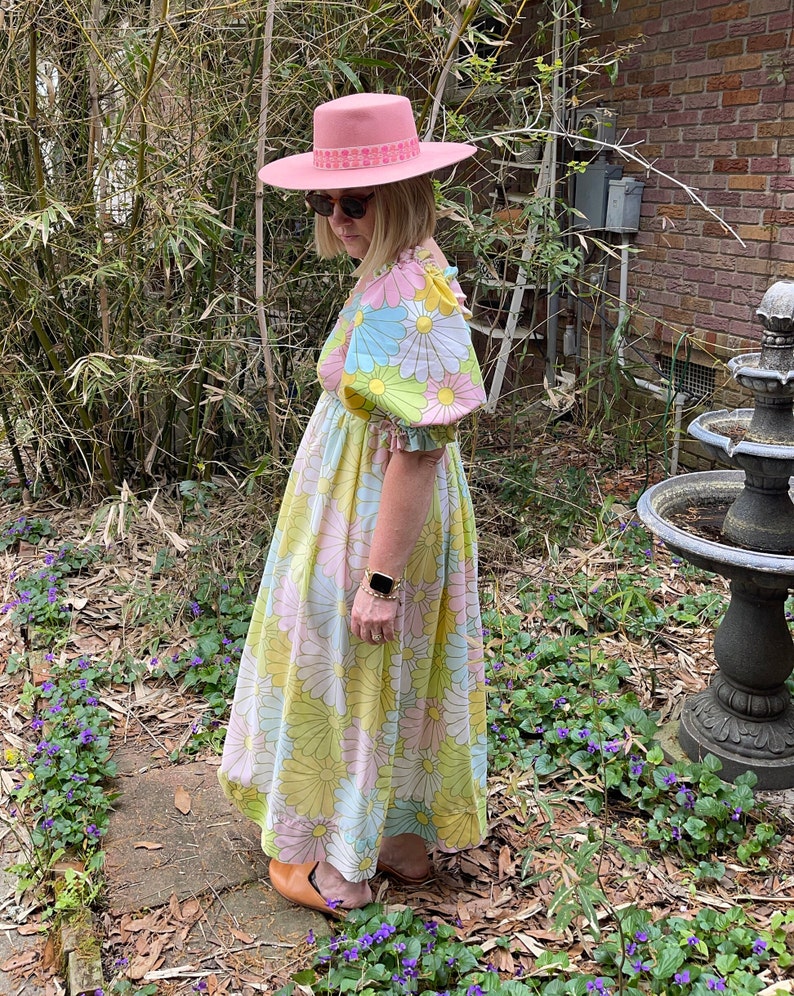 Upcycled Puff Sleeve Dress / Dress made from vintage sheets / Ruffle Sleeve Peasant Dress / Funky Florals / Oscilatey image 2