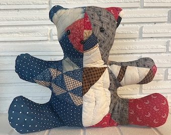 Patchwork Quilt Bear / Bear made from old quilts / Farmhouse Primitive Teddy Bear / Vintage Quilt Stuffed Bear / Oscilatey