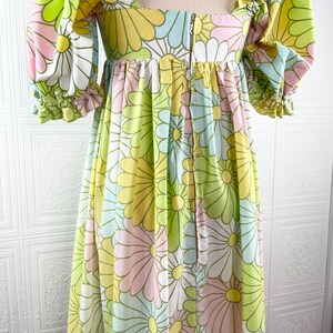 Upcycled Puff Sleeve Dress / Dress made from vintage sheets / Ruffle Sleeve Peasant Dress / Funky Florals / Oscilatey image 8