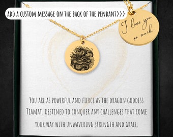 Gepersonaliseerde tiamat drakengodin-ketting: gegraveerde Babylonische kunsthanger