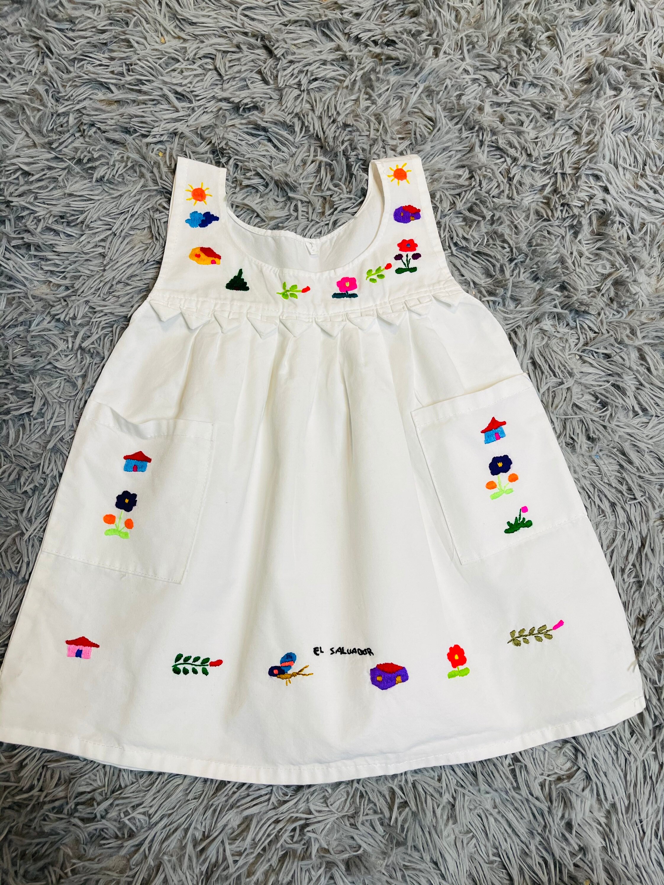 Vestido de manta para niña bordado El Salvador - Etsy España Vestido de manta para niña bordado El Salvador - Etsy España