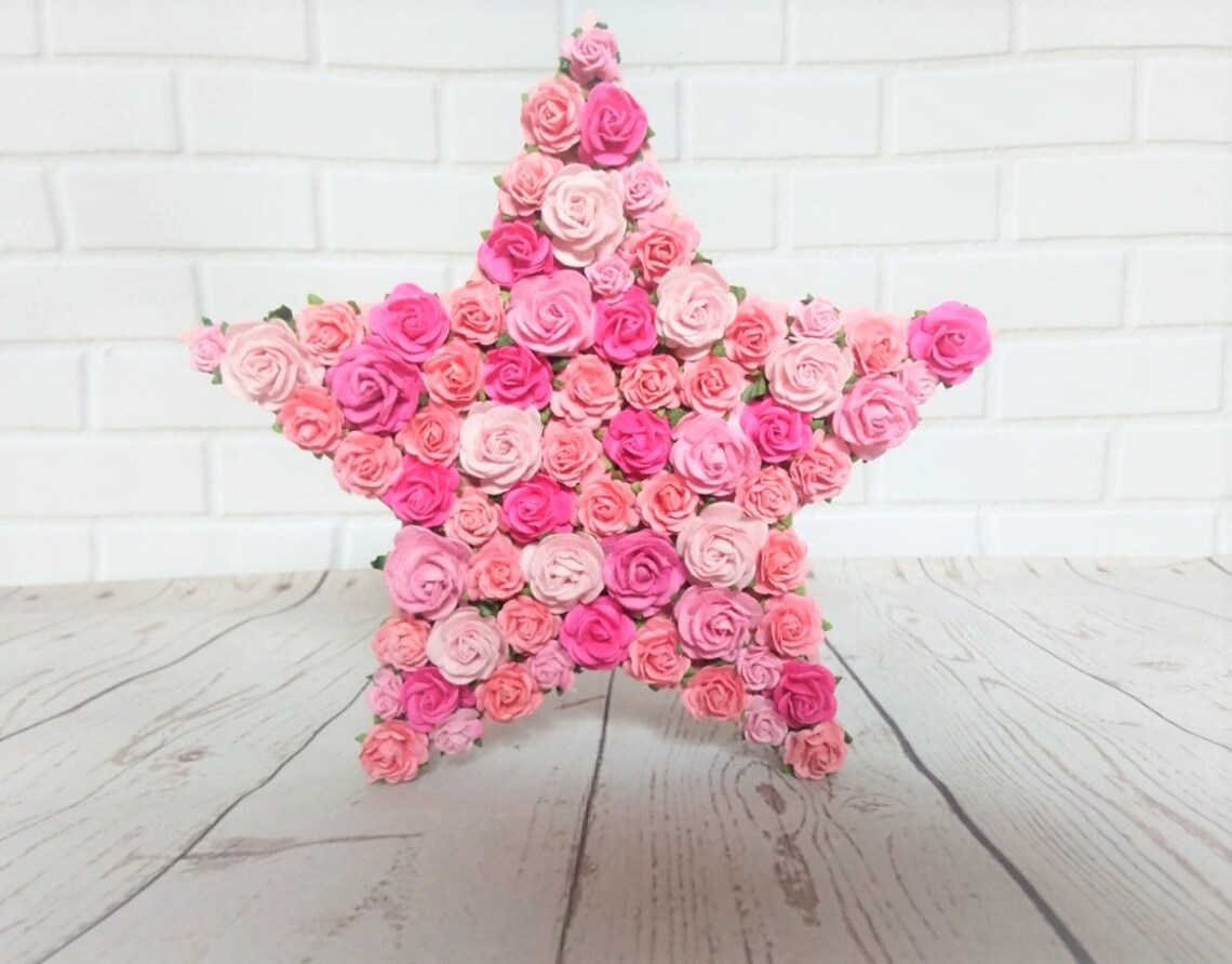 Freestanding flowered star shelf ornament floral décor Etsy