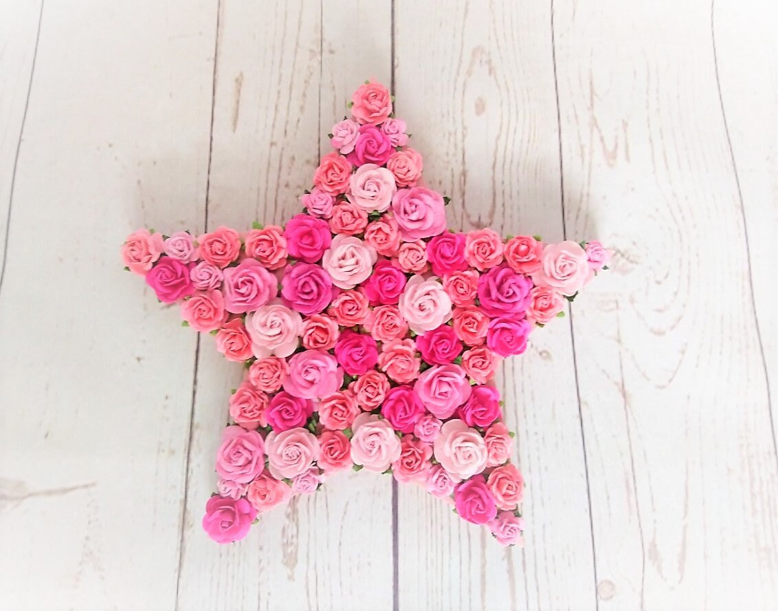 Freestanding flowered star, shelf ornament , floral décor, wooden