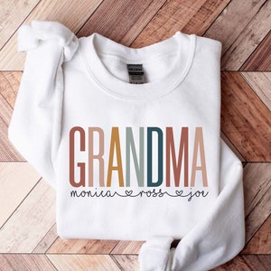 Custom Grandma Sweatshirt Hoodie, Grandkids name Sweatshirt, Mothers Day Gift for Grandma sweatshirt with kid name Grammy Nana Gigi Mimi