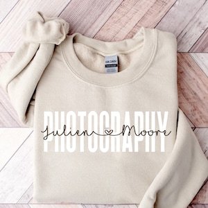 Custom Photographer Sweater, Personalized Photography Name Shirt, Photographer Crewneck Sweatshirt, Photography Gifts, Retro Vintage Camera
