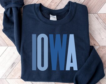 Iowa Sweater, Iowa Shirt, Iowa Sweatshirt, Iowa Crewneck, Iowa Gifts, Iowa Clothing, Vintage Shirt, Game Day, College Sweatshirt