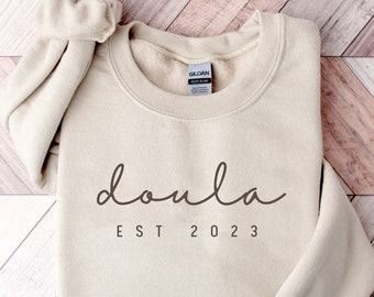 Aangepaste Doula EST 2023 Sweatshirt, Doula Trui, Doula Crewneck, Doula Shirt, Verloskundige Shirt, Postpartum Doula, Doula Gift, Geboortewerker