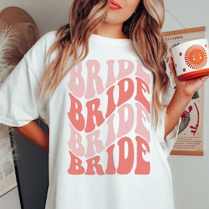 Retro Bride Shirt, Groovy Birde, Bachelorette Party, Team Bride Tribe, Bride Squad, Bridesmaid Shirt Set, Wavy Bridal Party