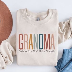 Custom Grandma Sweatshirt Hoodie, Grandkids name Sweatshirt, Mothers Day Gift for Grandma sweatshirt with kid name Grammy Nana Gigi Mimi
