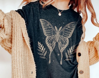 Luna Moth Shirt, Cottagecore, Gothic, Spiritualiteit Shirt, Crescent Moon Shirt Dark Academia Mushroom Shirt Magic Mushrooms Witchy Shirt