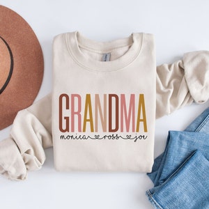 Custom Grandma Sweatshirt Hoodie, Grandkids name Sweatshirt, Mothers Day Gift for Grandma sweatshirt with kid name Grammy Nana Gigi Mimi