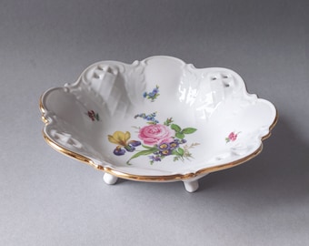 西ドイツ製花柄彫刻の足付きボウル