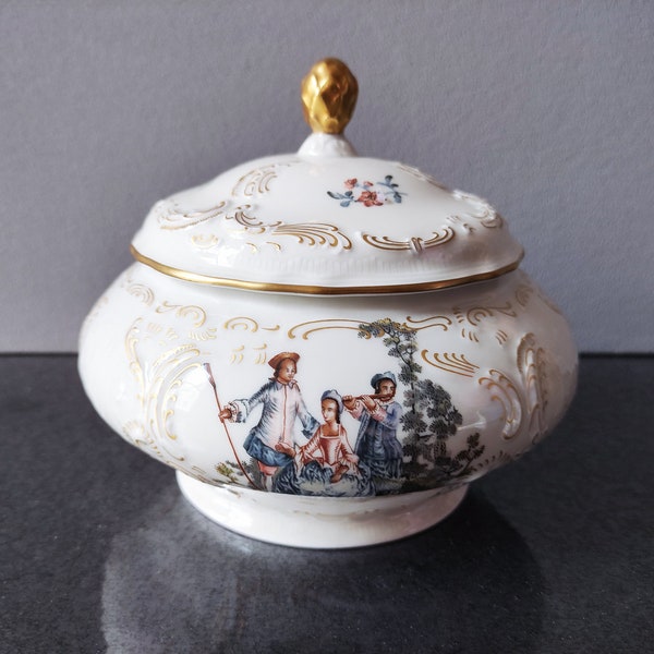 Rosenthal Sanssouci Bonboniere / Deckeldose / Zuckerdose,  und Gold Elfenbeinfarbige Bonboniere  mit  Deckel