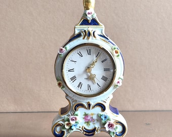 Dresden Design Sandizell Porcelain Clock Table Clock -mercedes