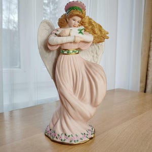 Guardian Angel, Angel with Dove of Peace, Angel Salome - Angel of Peace Home Interiors 2005 signed Handmade