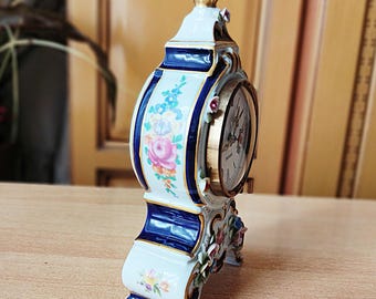 Dresden Design Sandizell Porcelain Clock Table Clock -mercedes