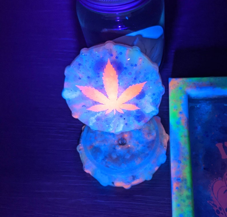 Glow In The Dark Rolling Tray Set High Maintenance Etsy