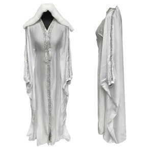 White Batwing Abaya Farasha Jalabiya Arab Dress