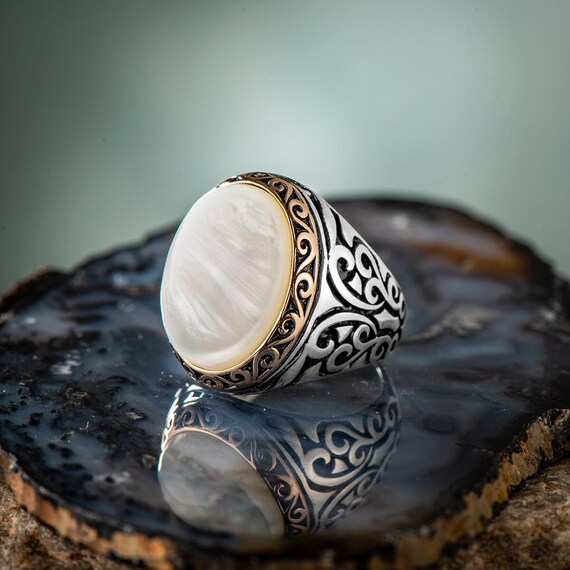 Silver ring with pearl sales stone