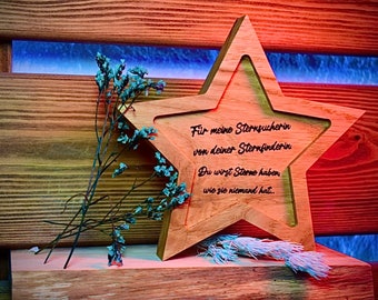 Stern Holz Holzsterne klein Weihnachten Dekoration Massivholz Weihnachtsstern aus Holz mit personalisierten Namen Eiche Tanne Festtafel 15cm