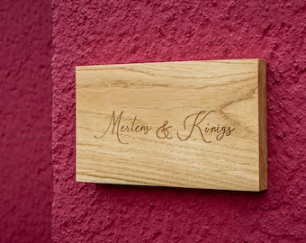 Namensschild Haustür aus massivem Eichenholz mit eigener Gravur 20 x 12 cm, Türschild Holz, personalisiertes Holzschild Klingelschild