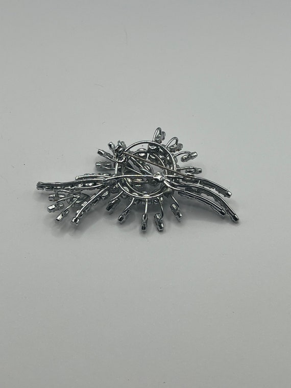 Beautiful vintage sparkling rhinestone brooch 195… - image 3