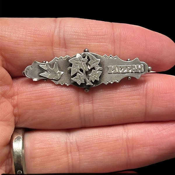 Antique Edwardian sterling silver mizpah brooch pin sentimental sweetheart ivy leaf bird vintage Victorian hallmarked