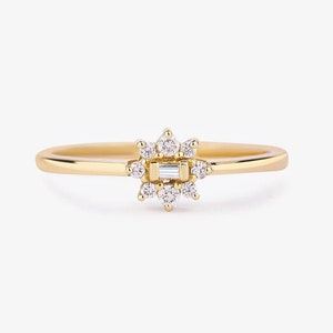Baguette Wedding Band / 14k Gold Baguette Diamond Women&#39;s Wedding Ring / Minimalist Design Ring / Rose Gold Ring / Christmas Gift