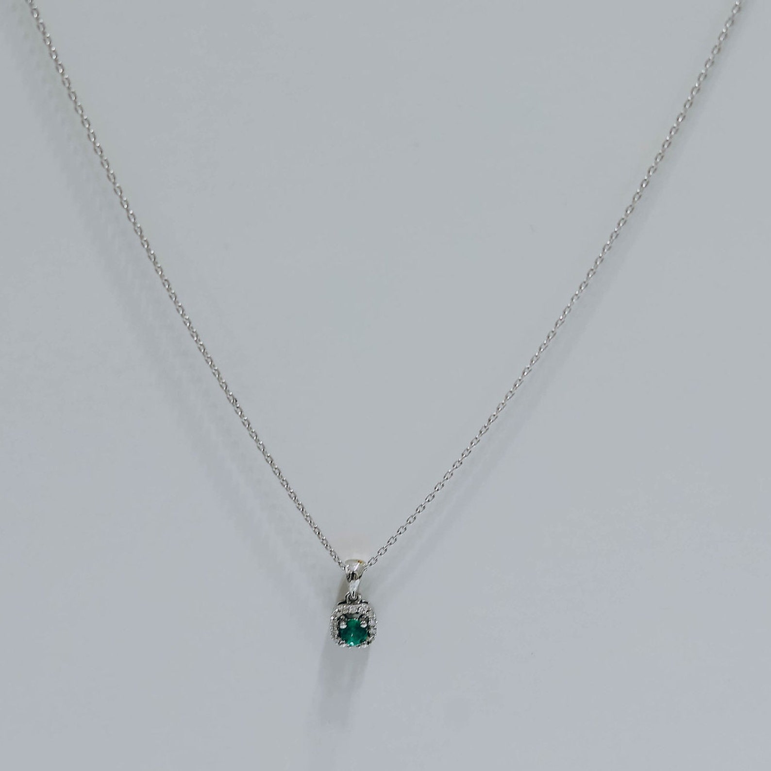 Emerald Necklace / Genuine Emerald Necklace in 18k Gold / Etsy