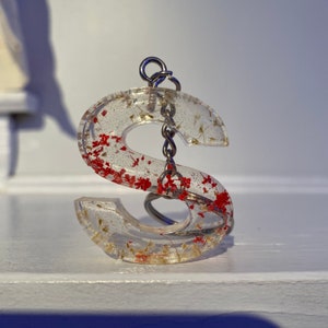 S Dried Flowers Resin Keychain - as is
