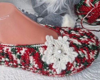 Crochet slippers PATTERN, shoe sole with hole, lightweight, ladies/women slipper, house shoes, PDf pattern, Gift idea