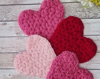 Heart Coaster with Jasmin stitch perfect for Valentines or gift for your loved one.