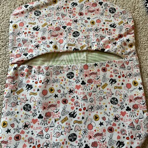 Peg bag with hanger| 100% cotton | Handmade in Uk | Washable | Laundry | Wash Days | Laundry | Spring cleaning| Fully lined | Handmade in UK Peace / palm lining