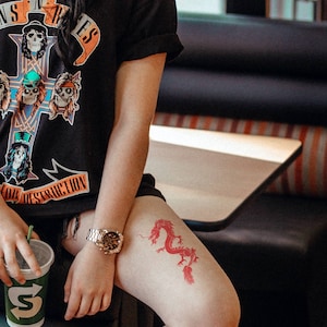 Red Dragon Temporary Tattoo - Chinesischer Drache Fake Tattoo Design in roter Tinte (2er Set)