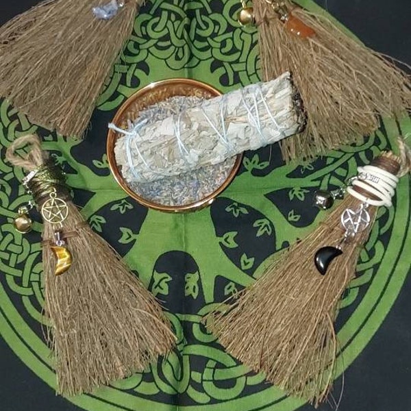 Altar Besom (Broom) Wicca Pentagram Moon Stone CINNAMON SCENTED