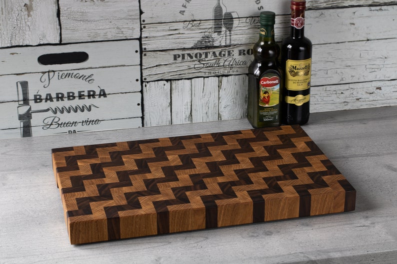 Holzschneidebrett-Handgefertigt-Stirnholzchneidebrett-Hirnholzchneidebrett-Massivholz-cuttingboard-handmade-endgrain-walnut-nussholz-oak-eiche-cherry-kirschholz-beech-buche-maple-ahorn