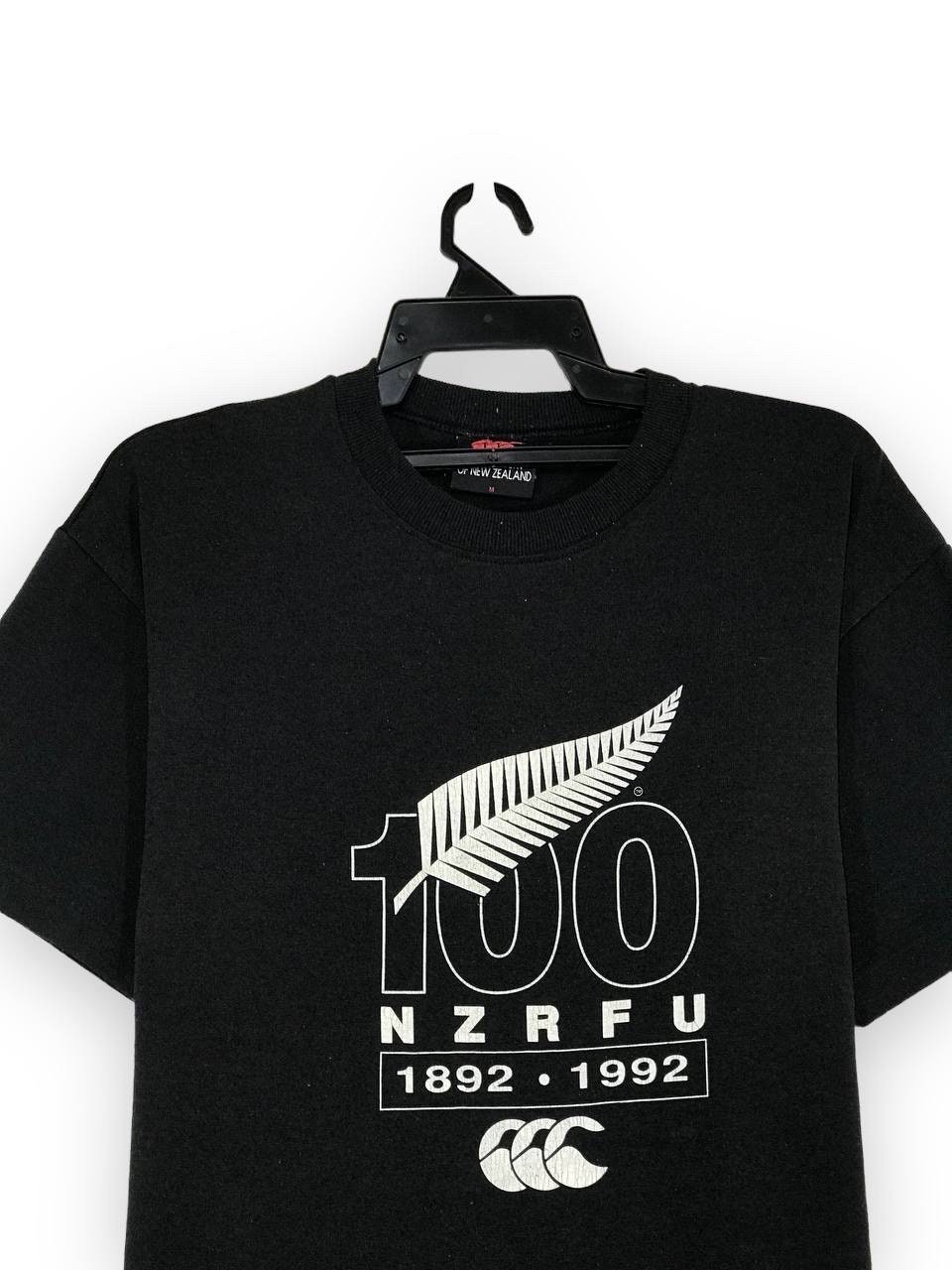 VINTAGE 90s CANTERBURY ALL BLACK RUGBY LONGSLEEVE SHIRT/SIZE